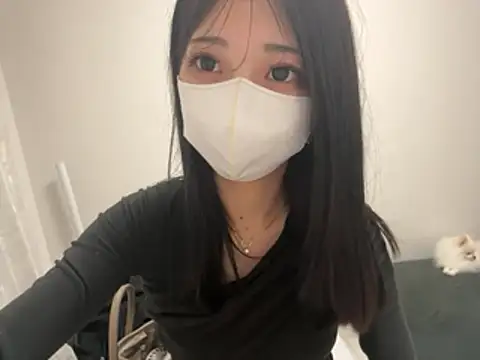 Snapshot of yunayuna_1231 chatting on August 4, 2026, 10:31 am yunayuna 1231 online show from August 4, 2026, 10:31 am