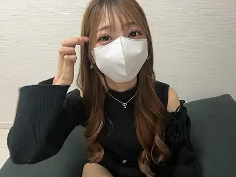 Snapshot of yunayuna_1231 chatting on February 13, 2026, 8:14 am yunayuna 1231 online show from February 13, 2026, 8:14 am