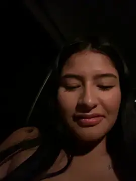 andrea gomes  online show from October 12, 2025, 6:15 am