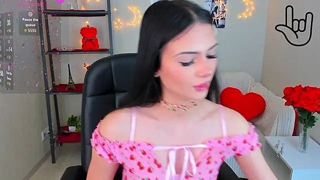 Kitti   online show from February 16, 2026, 1:15 am