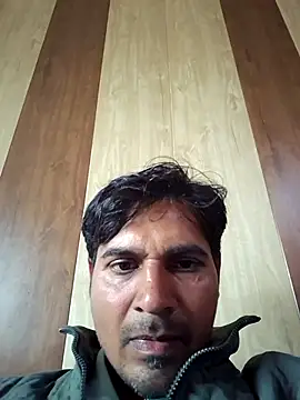 johnny8731 online show from February 5, 2026, 9:27 am