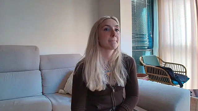 Snapshot of tattoobbgirl chatting on February 5, 2026, 3:08 pm tattoobbgirl online show from February 5, 2026, 3:08 pm