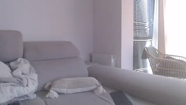 tattoobbgirl online show from November 14, 2025, 2:21 pm