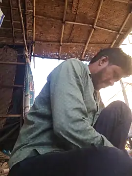 hot integer online show from February 13, 2026, 4:01 am