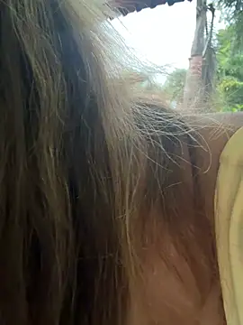 Brilliant-Splashes online show from February 22, 2026, 2:14 am