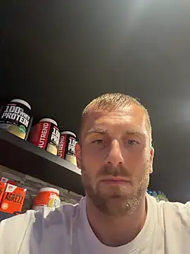 Snapshot of trainwithme chatting on July 10, 2026, 12:05 pm trainwithme online show from July 10, 2026, 12:05 pm