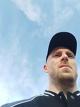 trainwithme online show from October 25, 2025, 7:07 am