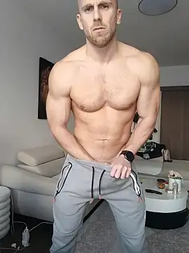 trainwithme online show from October 28, 2025, 8:35 am