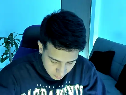 abel bigcok online show from November 17, 2025, 10:19 am