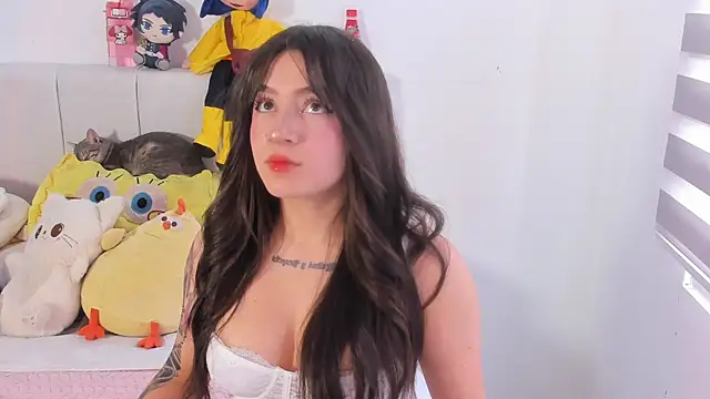 chloee gardner online show from November 16, 2025, 9:08 pm