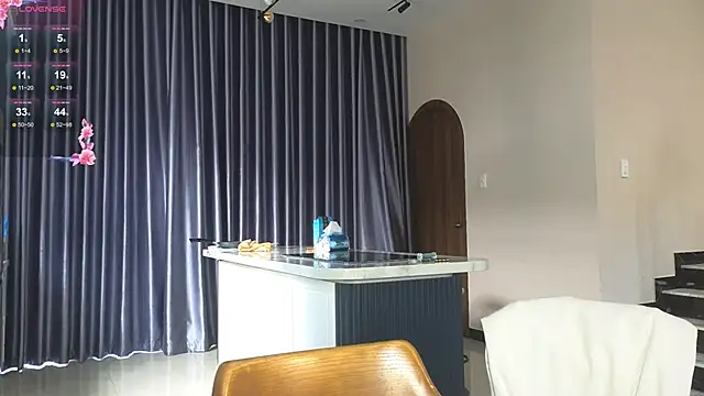 Snapshot of hot_ass_18 chatting on February 13, 2026, 6:46 am hot ass 18 online show from February 13, 2026, 6:46 am