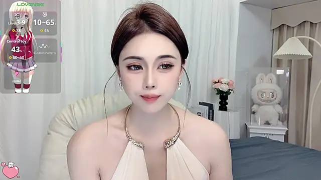 Snapshot of Alma_va chatting on July 12, 2026, 2:07 pm Alma va online show from July 12, 2026, 2:07 pm