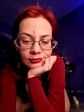 MilanaPure online show from April 10, 2026, 9:55 pm