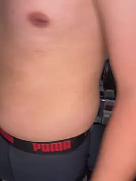 Snapshot of wowcum chatting on April 8, 2026, 8:43 pm wowcum online show from April 8, 2026, 8:43 pm