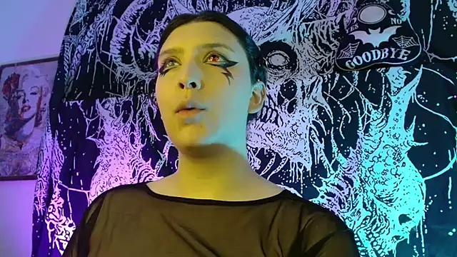 mikaskullcs online show from December 21, 2025, 9:48 pm