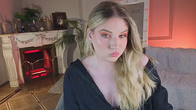 Jes Solar online show from December 3, 2025, 8:52 pm