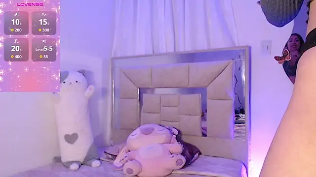 AlitaAnisee online show from February 6, 2026, 12:39 am