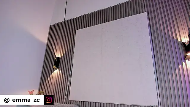 Emmazc  online show from March 19, 2026, 7:36 pm