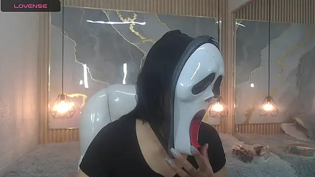 Snapshot of nei_girl chatting on October 31, 2025, 11:29 am nei girl online show from October 31, 2025, 11:29 am