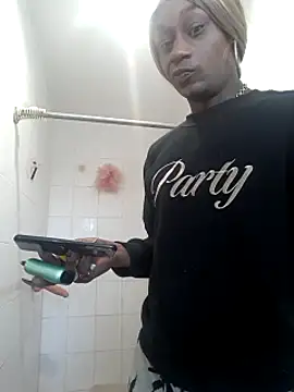 ItsBarbieBitcxxxx69 online show from November 26, 2025, 5:35 pm