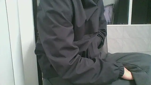 nole china7 online show from October 19, 2025, 1:47 pm