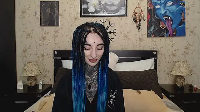 Velvetbat online show from February 10, 2026, 6:56 am