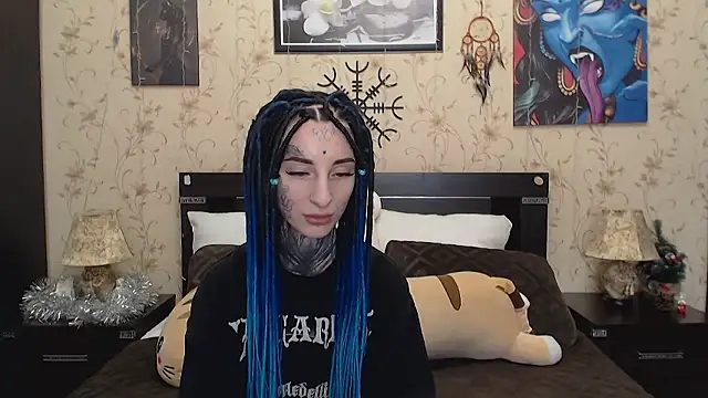 Velvetbat online show from January 15, 2026, 7:23 am