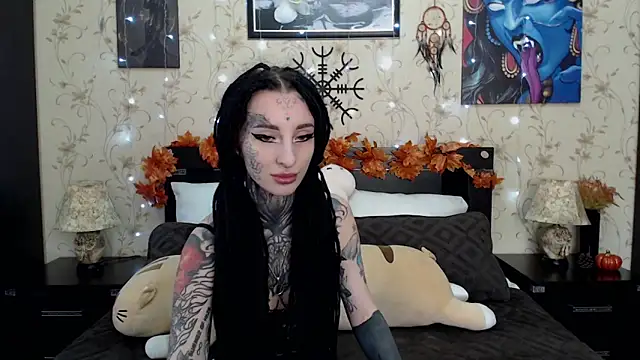 Velvetbat online show from September 29, 2025, 7:04 am