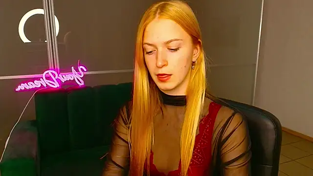 MirandaMayers online show from September 14, 2025, 8:09 pm