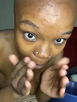 Snapshot of YummyMelanin117 chatting on October 23, 2025, 7:56 pm YummyMelanin117 online show from October 23, 2025, 7:56 pm