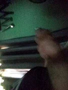 Snapshot of DrShocks chatting on February 4, 2026, 1:28 pm DrShocks online show from February 4, 2026, 1:28 pm