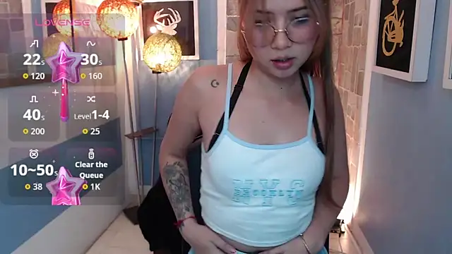 Fiorellaa delsd online show from October 17, 2025, 3:14 pm