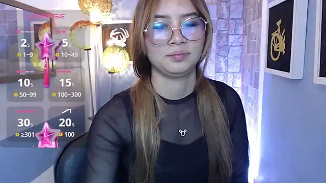 Fiorellaa delsd online show from October 15, 2025, 3:20 pm