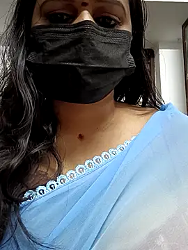 aparna99 online show from September 19, 2025, 8:35 pm