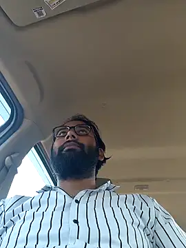 UAjit online show from April 12, 2026, 10:40 am