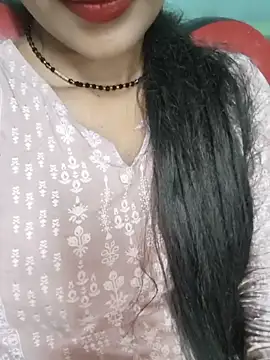 Snapshot of Eshwari_Chopra chatting on June 8, 2026, 2:50 pm Eshwari Chopra online show from June 8, 2026, 2:50 pm