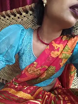 Eshna Dabral online show from October 6, 2025, 1:07 am