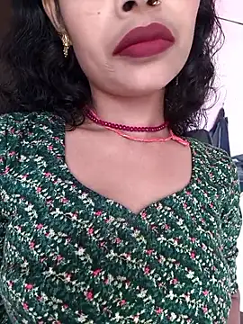 Eshna Dabral online show from November 2, 2025, 2:49 am