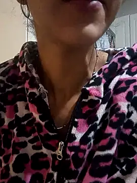 Snapshot of Camilitah chatting on March 8, 2026, 2:31 pm Camilitah online show from March 8, 2026, 2:31 pm