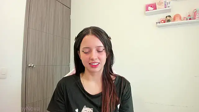 ImBunnyNova online show from July 16, 2026, 4:26 pm