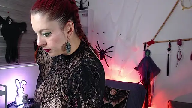 Snapshot of Lexxi_hot chatting on October 15, 2025, 7:11 pm Lexxi hot online show from October 15, 2025, 7:11 pm