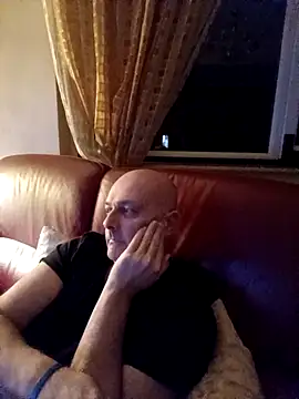 Snapshot of Alexis_Bull chatting on February 8, 2026, 11:57 pm Alexis Bull online show from February 8, 2026, 11:57 pm