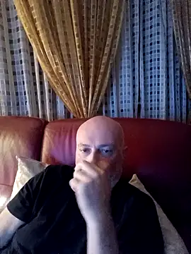 Snapshot of Alexis_Bull chatting on October 19, 2025, 10:01 pm Alexis Bull online show from October 19, 2025, 10:01 pm