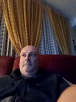 Snapshot of Alexis_Bull chatting on October 22, 2025, 11:03 pm Alexis Bull online show from October 22, 2025, 11:03 pm