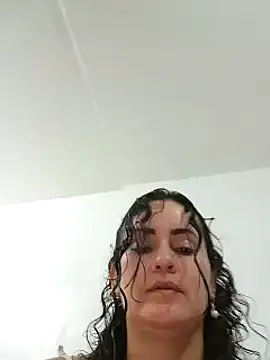 Saraslow online show from March 5, 2026, 2:24 pm