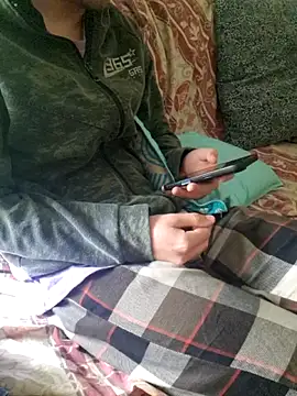 tipetto06 online show from October 11, 2025, 9:10 am