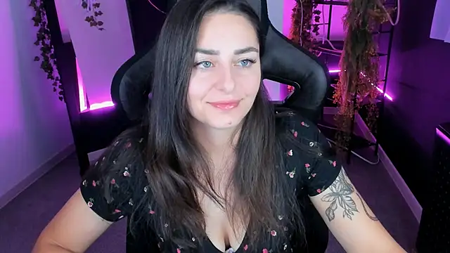 Snapshot of ValeriiMills chatting on October 9, 2025, 11:49 pm ValeriiMills online show from October 9, 2025, 11:49 pm