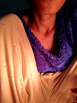 Desi Bhabi 01 online show from February 7, 2026, 5:43 pm