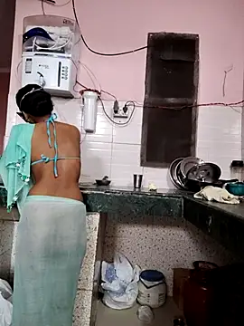 Desi Bhabi 01 online show from February 23, 2026, 6:36 am