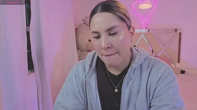 saaya tay online show from February 25, 2026, 3:18 am